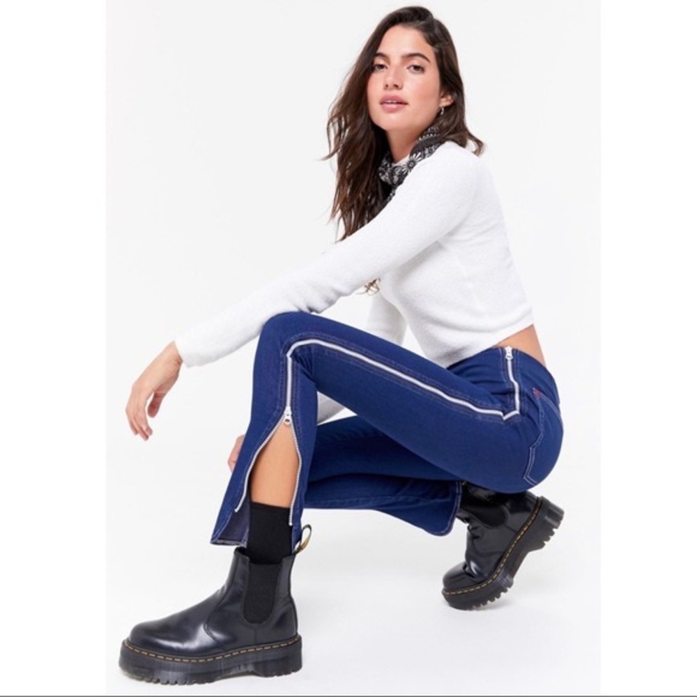 Urban Outfitters BDG Vanya Side-Zip Pinup Jeans